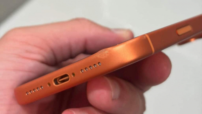 Новый iPhone 17 стал царапаться в первые часы после покупки