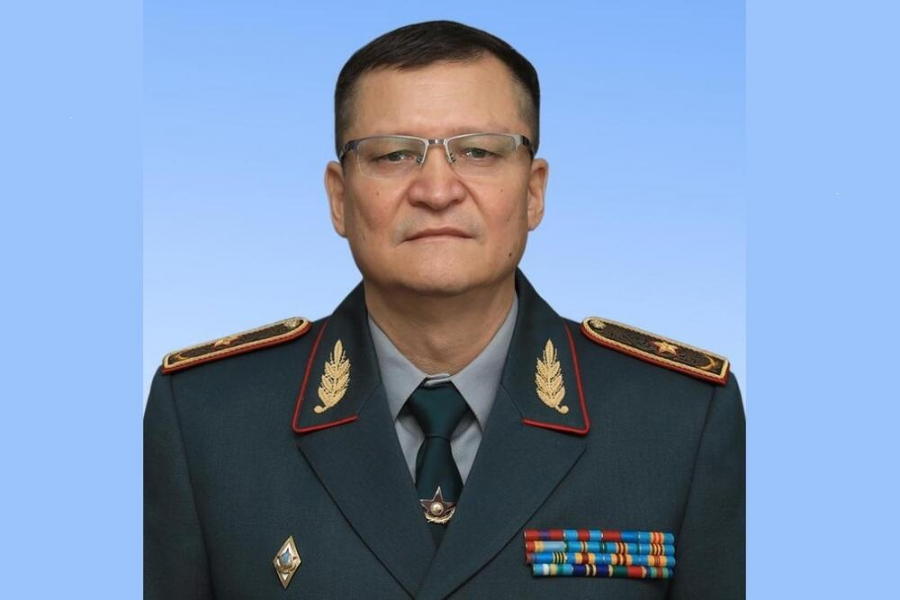 Бакытбек Сыдыков освобожден от должности замминистра обороны РК