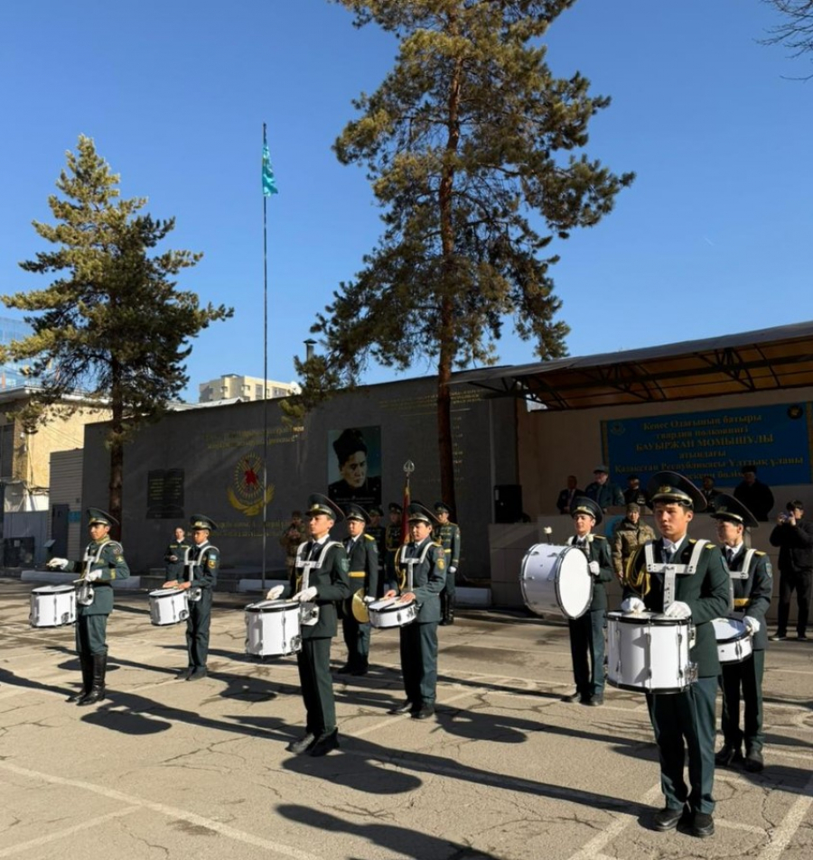 Подписан меморандум между воинской частью Национальной гвардии и школой