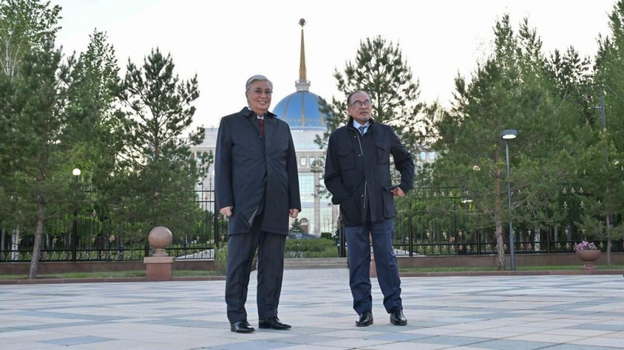 Премьер Малайзии поздравил Токаева с днем рождения