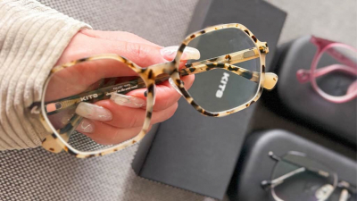 Акции продавца очков KITS Eyecare обновили трехлетний максимум на закрытии торгов