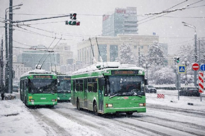 Не выдержали морозов: в Казани трамваи и троллейбусы встали из-за обрывов контактной сети