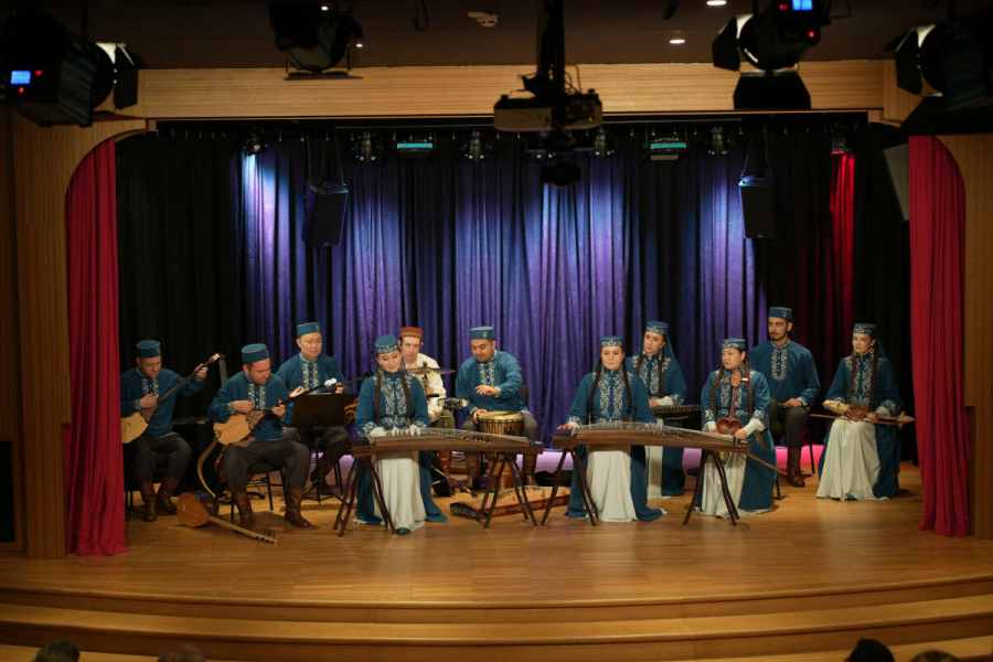 Ансамбль &laquo;Кадим Алмет&raquo; выступил в Стамбуле с новой программой