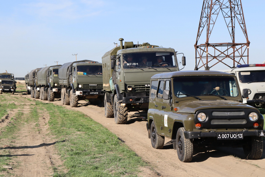 Более тысячи военнослужащих Вооруженных сил прибыли в Атыраускую область