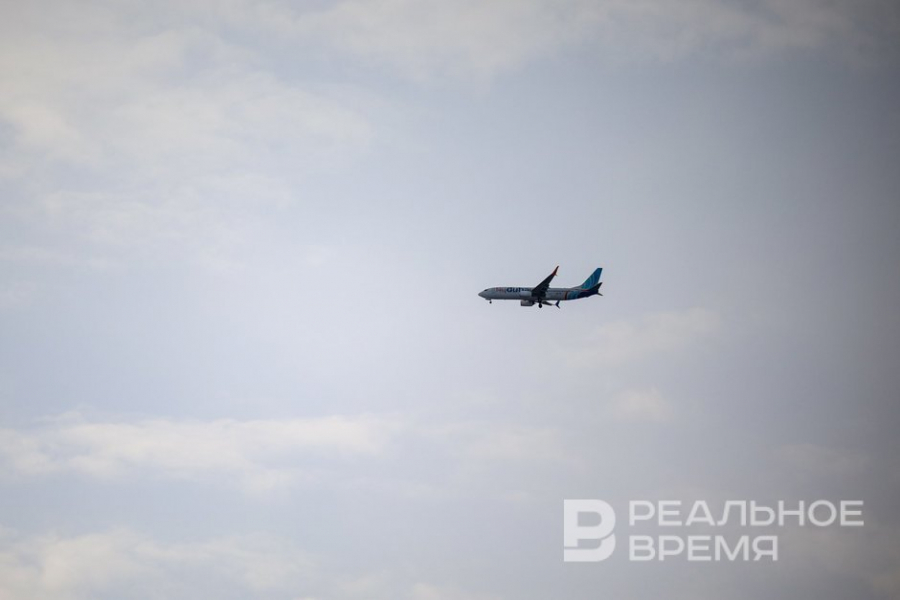 Росавиация ввела ограничения для авиакомпании Azur Air