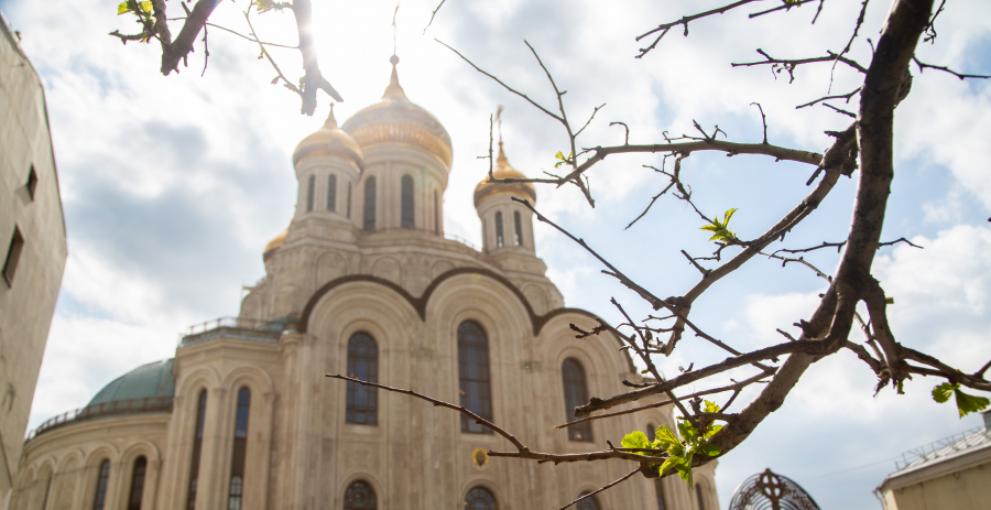 Православные верующие отметят праздник святых Трофима, Феофила и с ними тринадцати мучеников 5 августа 2026 года