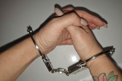 Подозреваемых в мошенничестве на 346 млн тенге женщин задержали в Алматы