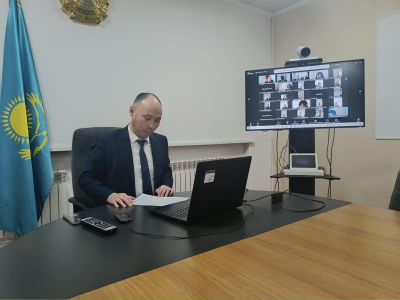 В Акмолинской области продолжается работа по исключению фактов переработок на госслужбе