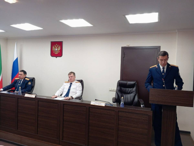 За прошлый год следователи в Татарстане возбудили более 900 дел о коррупции