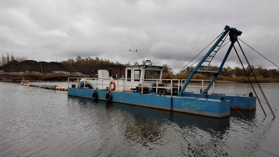 Суд взыскал с жителя Удмуртии почти 13 млн рублей за незаконную добычу песка на Каме