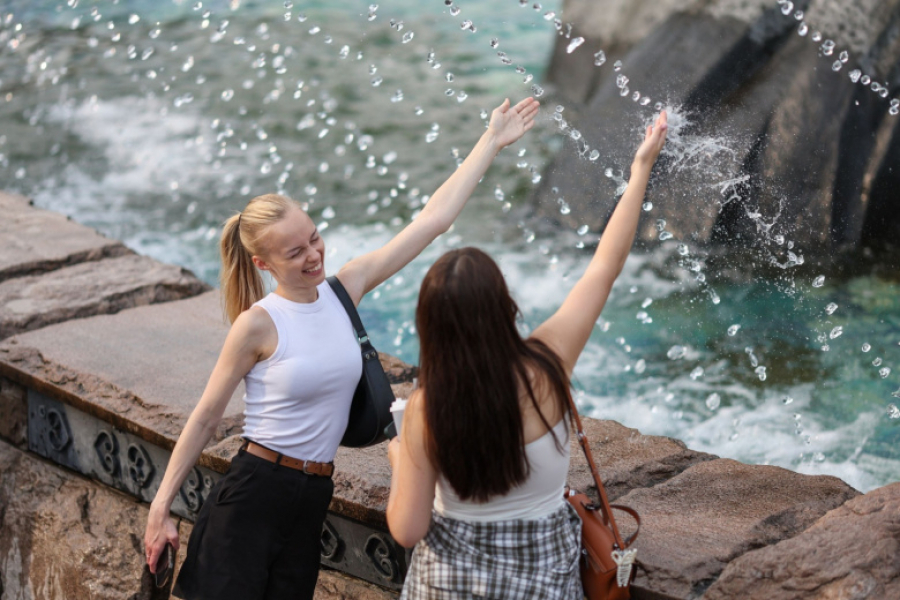 Затяжные ливни и жара до +35? Погода в Москве в конце июня: чего ждать