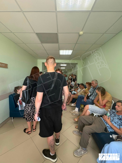 В Минздраве объяснили причину очередей на замену прав в поликлинике №18 в Казани