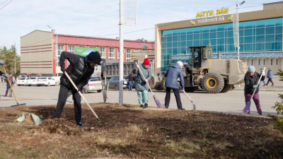 «Таза Қазақстан» продолжается в Костанайской области: велопробеги, круглые столы и участие молодёжи