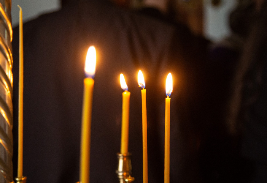 Помощница двух губернаторов Мангушева в день смерти приехала на похороны матери