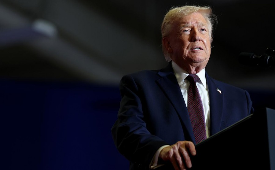 Трамп пригрозил Ирану очень &laquo;жесткими мерами&raquo; и еще одним авианосцем