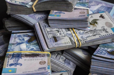 Миллион за место учителя: в Кызылорде расследуется дело о взятке