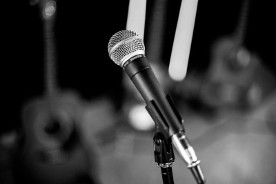 Жена комика Сабурова сообщила о закрытии бизнеса в России