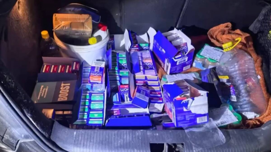 21-летний житель Актобе попался с партией вейпов на парковке