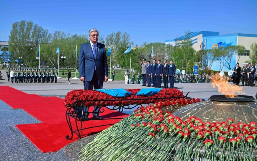 Токаев почтил минутой молчания память погибших в годы Великой Отечественной войны  