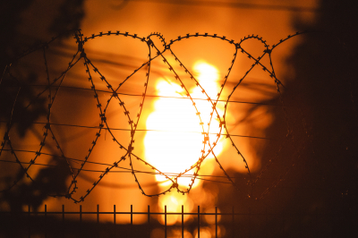 В&nbsp;Абу-Даби беспилотник ударил по&nbsp;одному из&nbsp;крупнейших нефтезаводов мира