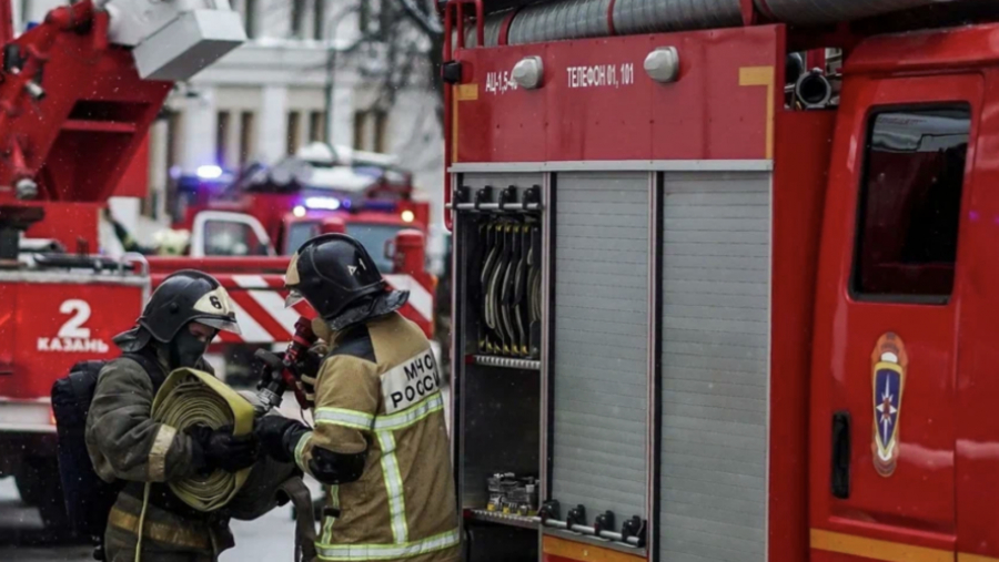Неизвестный поджог две иномарки в Казани, обошлось без пострадавших 26/04/2026 &ndash; Новости