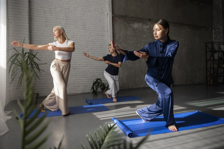 В Казани 15 инструкторов с нарушениями слуха обучили йоге по уникальной методике