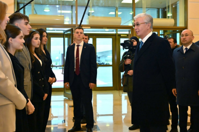 Токаев побеседовал со студентами МГИМО на казахском языке