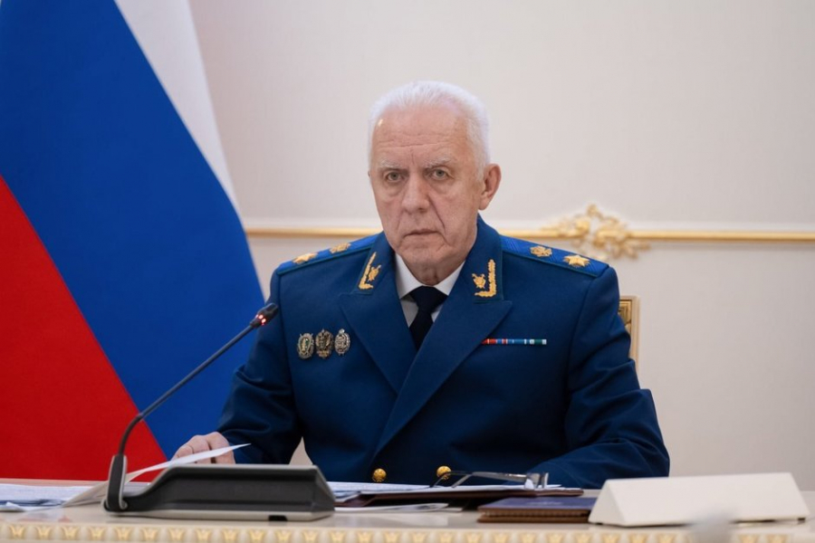 Генпрокурор Гуцан прибыл в Казань на соревнования по стрельбе из лука
