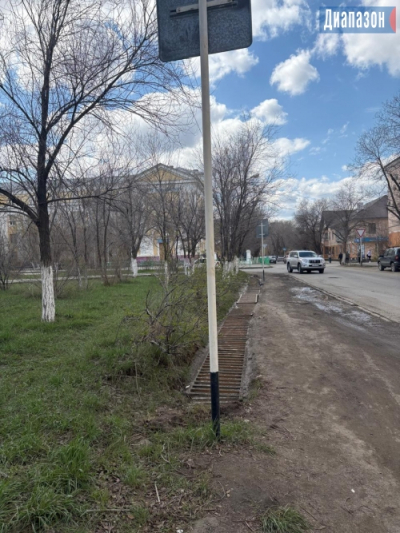 Народный репортер. Из автобуса – прямо в ливнёвку