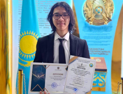 Владеют языком