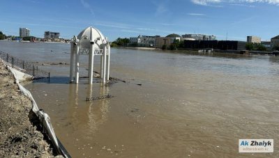 ДЧС: «Уровень воды в Атырау еще не достиг своего пика»