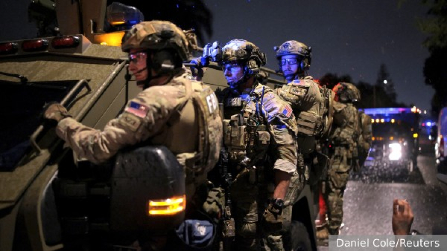 Суд в Чехии арестовал седьмого подозреваемого по делу о поджоге оборонного завода