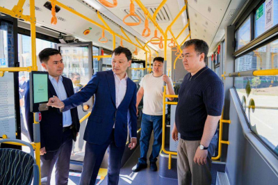 Более 300 новых автобусов выйдут на линию до конца года в Астане